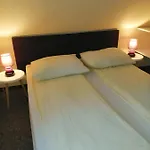 Na Lesnej Nyaraló *